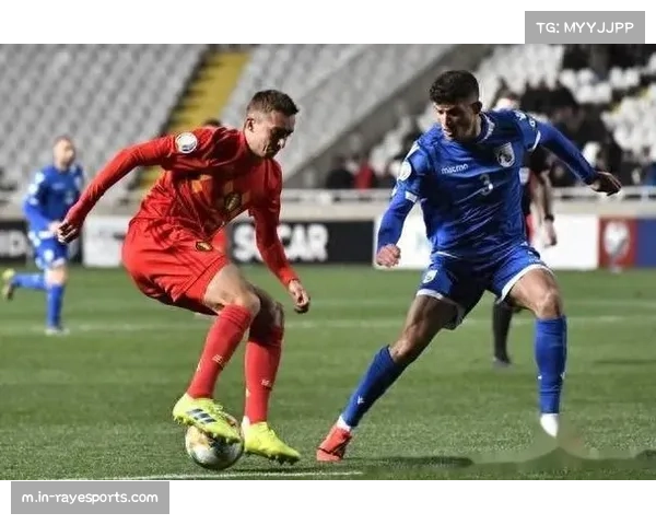 赫塔菲门将屡献神勇扑救 成球队保级关键人物