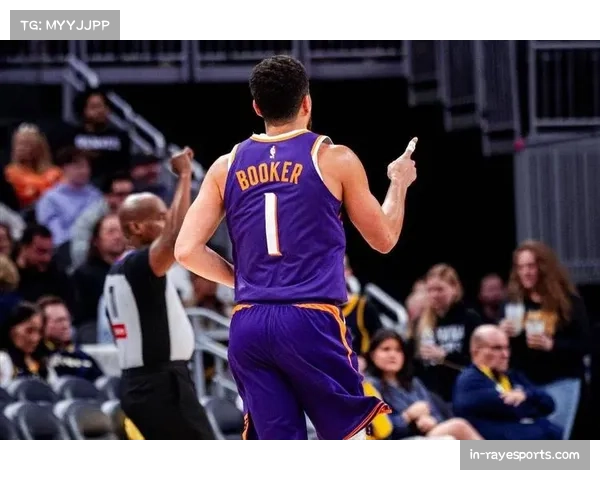 布克43分引领太阳进攻 中距离干拔成硬解难题保障